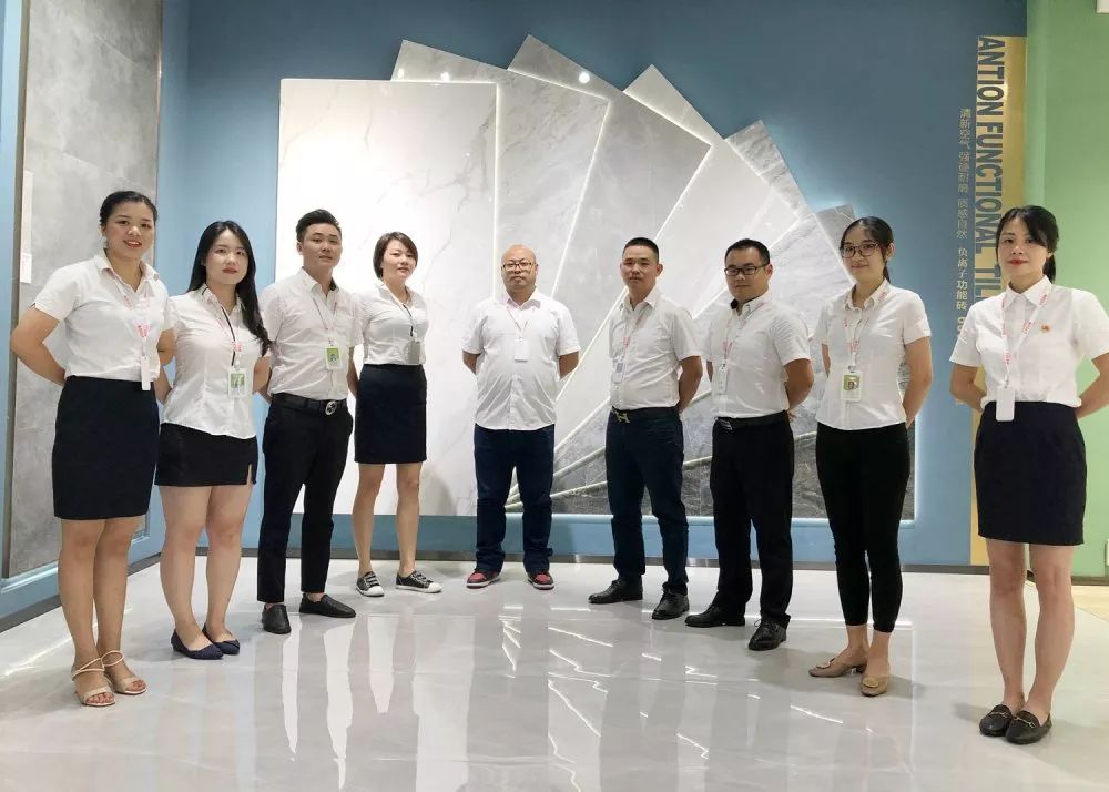 陶博會(huì)收官，綠蘋果瓷磚魅力綻放！